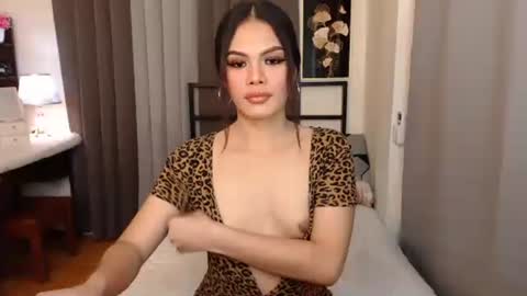 maika online show from September 25, 5:14 am