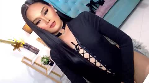 Cleo online show from November 23, 9:17 pm