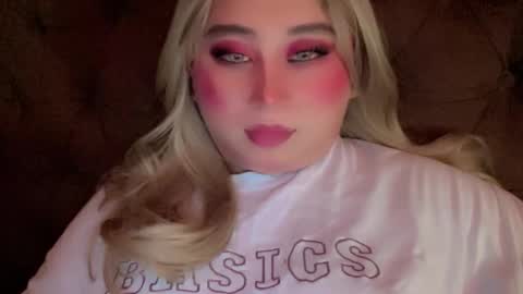 hailey online show from December 17, 6:19 am