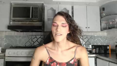 Cristina Onazis online show from April 23, 6:10 pm