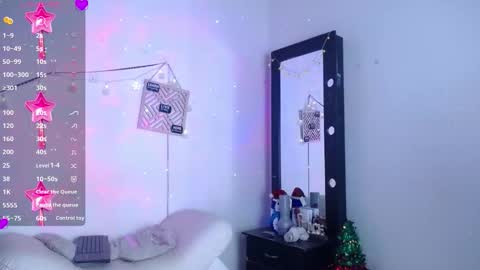 Cute horny1 online show from November 24, 3:09 am