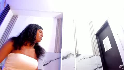 Dani online show from April 11, 7:17 pm