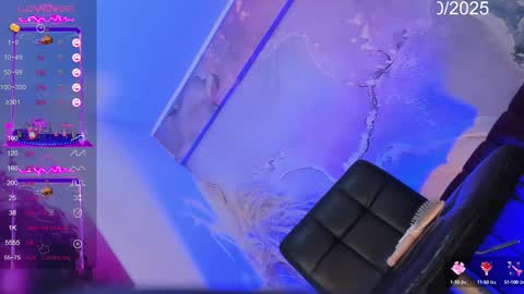 Snapshot of dani_sweet_ts chatting on October 7, 11:17 pm Dani online show from October 7, 11:17 pm