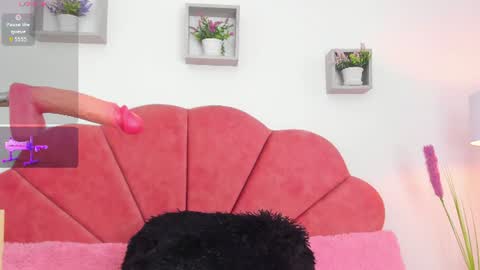 Danika Dahl online show from June 21, 6:16 am