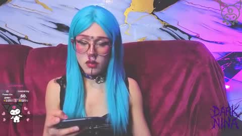 dark_nina__ online show from June 2, 2:57 am