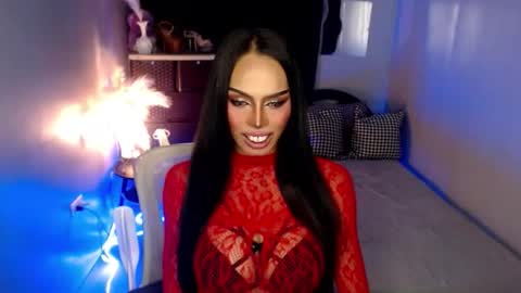 YOUR KINKY MISTRESS MADRIANA online show from March 17, 11:56 am