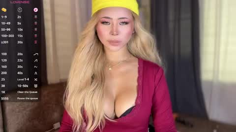 Hello your loving faye 3 online show from April 22, 8:21 am