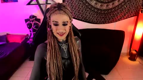 ONIX  online show from February 6, 11:10 pm