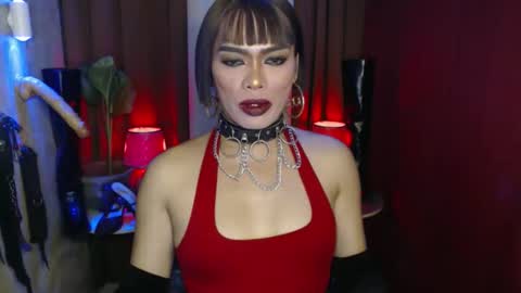 diana online show from March 13, 9:04 am