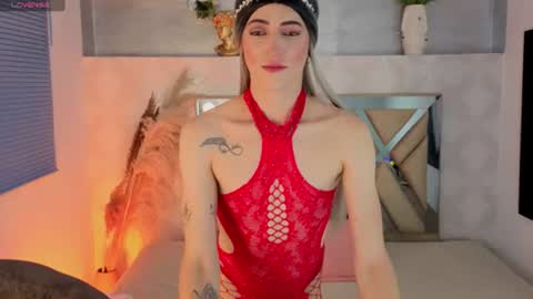 Dominic online show from June 26, 2:54 pm