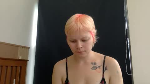 Askme online show from March 10, 10:19 am