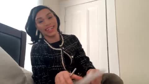 Snapshot of dynasty313 chatting on February 15, 5:28 pm Dynasty online show from February 15, 5:28 pm