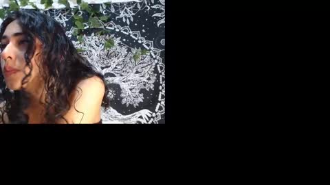 Catalina online show from January 25, 10:28 pm