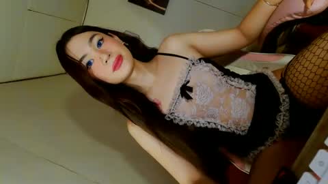 ariane online show from December 2, 7:22 am