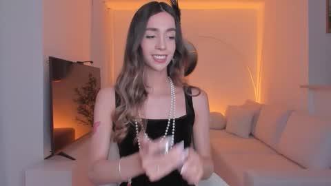 Emma voger online show from October 30, 1:37 am