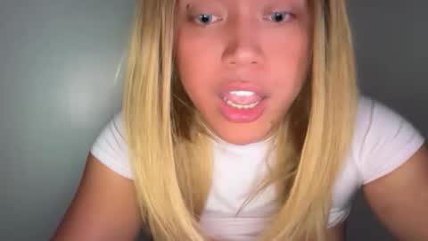 YourDreamGirl Emma  online show from February 5, 5:51 pm