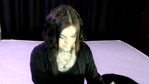 evan online show from March 4, 6:29 pm