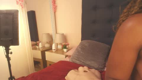 DAYANITA online show from April 19, 7:05 pm