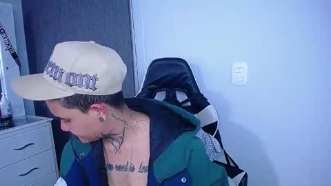 GABY666 online show from April 6, 9:42 am