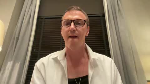 femme_mystique online show from September 16, 9:36 am