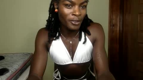 femmenigma online show from April 12, 3:26 pm