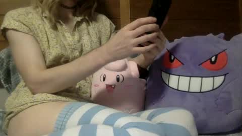 fenn88_ online show from July 14, 3:22 am