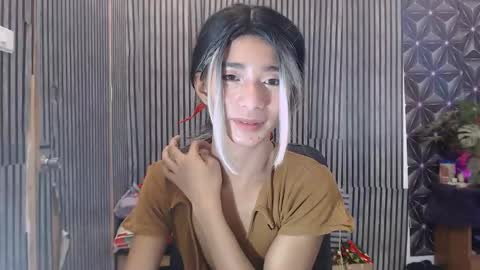 fiona908995 online show from January 17, 8:16 pm