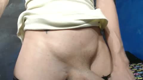 flats23cm online show from February 12, 9:43 pm