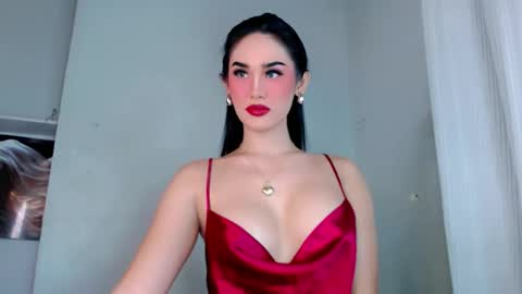 KHATRINA STACIE MARIE online show from October 16, 4:35 am