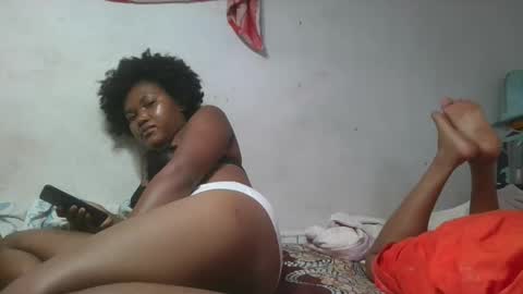 franckamby online show from December 4, 7:18 pm