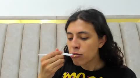 FreyaMoller  online show from April 23, 7:49 pm