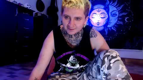          HEHIM  online show from January 8, 11:41 pm