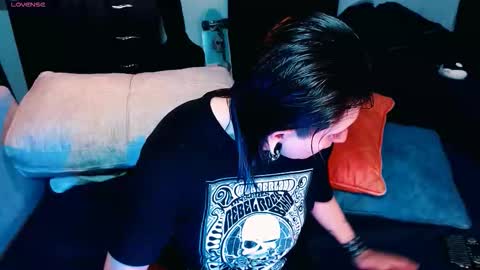          HEHIM  online show from October 6, 3:17 am