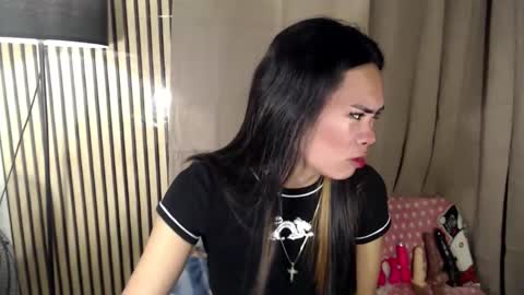 jackylyn pretty online show from February 5, 7:13 am