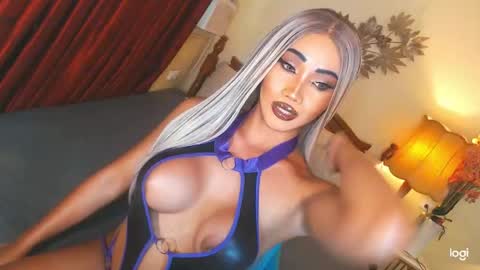 Maddonna online show from April 19, 7:09 am