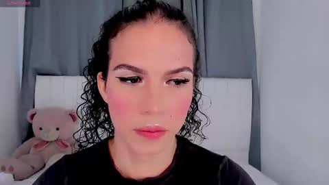 Vnecis Marn online show from September 26, 5:10 pm