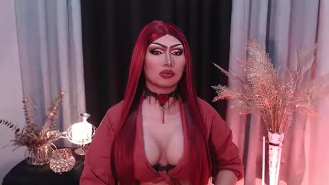 Gia X online show from December 17, 12:05 am