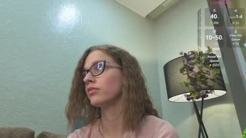 Anna online show from October 24, 2:55 pm