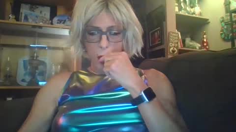 Girlinrock online show from September 19, 1:22 am