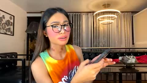 gleiahong online show from March 14, 6:55 pm