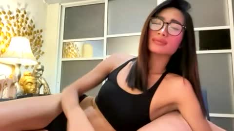 gleiahong online show from July 7, 9:57 am