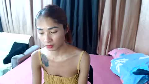 goddess_queen25 online show from July 29, 1:48 am