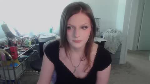 Goddess of Insanity online show from April 23, 3:03 pm