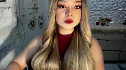 Amanda rose online show from November 30, 8:00 pm