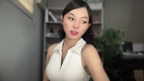 D I A N A online show from March 6, 1:55 am