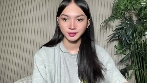 D I A N A online show from April 21, 6:25 pm