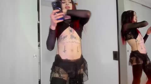 Russ  online show from December 7, 9:17 pm