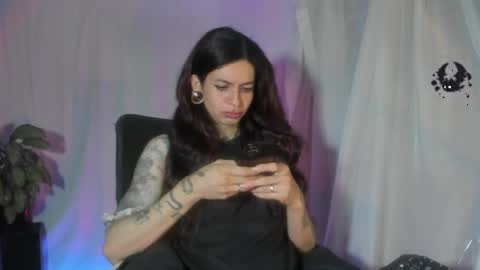 Russ  online show from April 22, 11:17 am