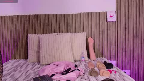 HELEN online show from February 3, 12:21 pm