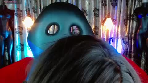 hecate_doll online show from April 22, 6:37 pm